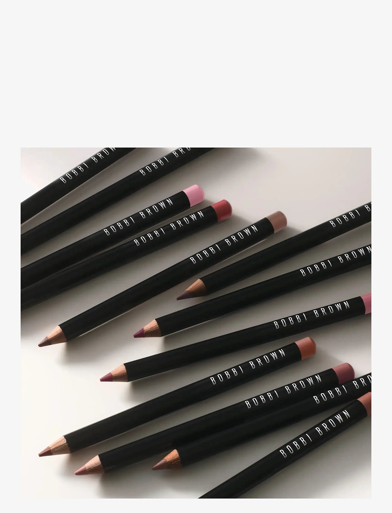 Bobbi Brown - Lip Pencil - makeup - pink cloud - 4