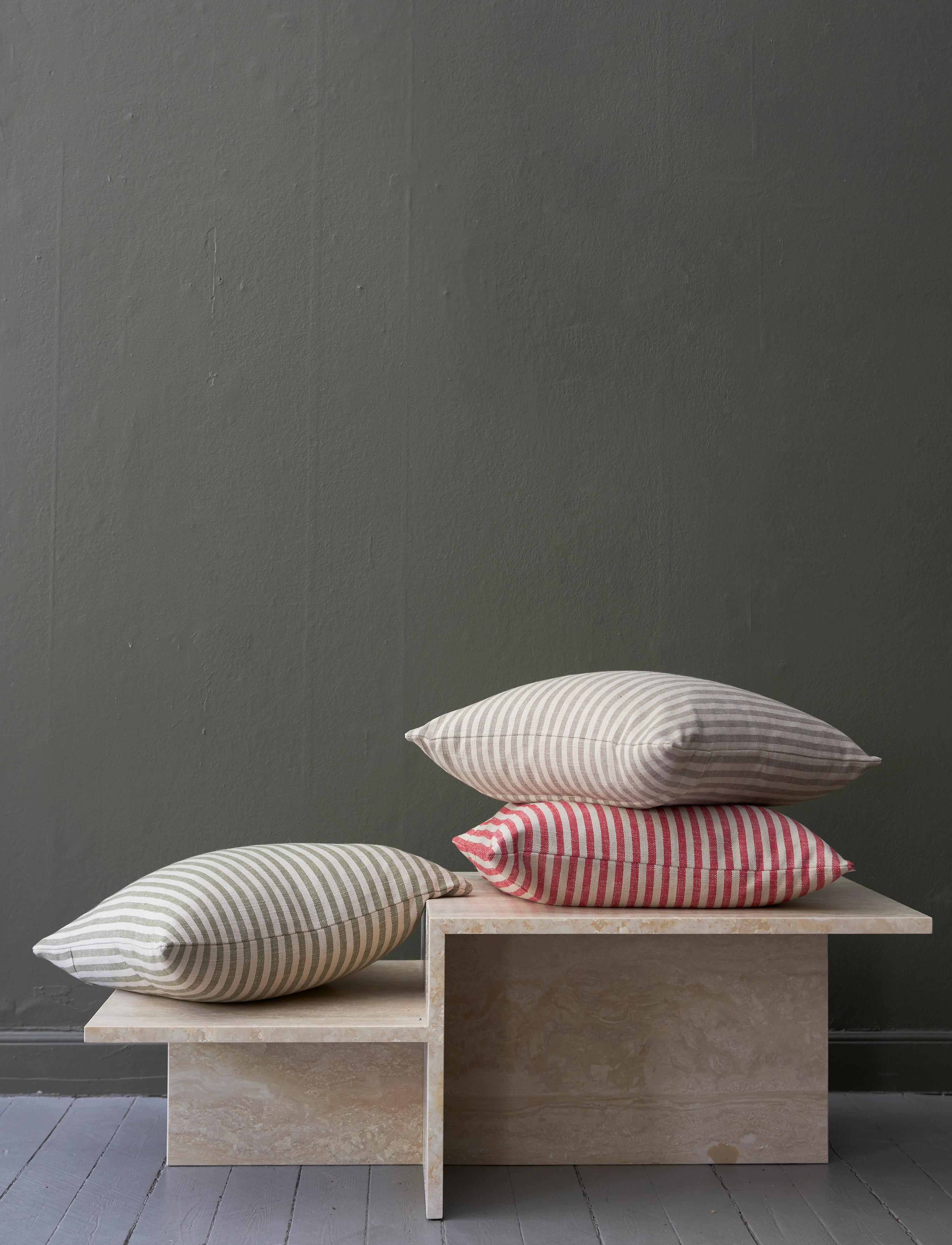 Boel & Jan - Cushion cover - Tjolöholm - red - 1