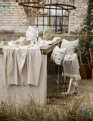 Boel & Jan - Table cloth - Billie - staltiesės ir stalo takeliai - beige - 2