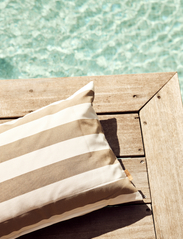 Boel & Jan - Cushion cover - Outdoor stripe - pagalvėlių užvalkalai - beige - 1