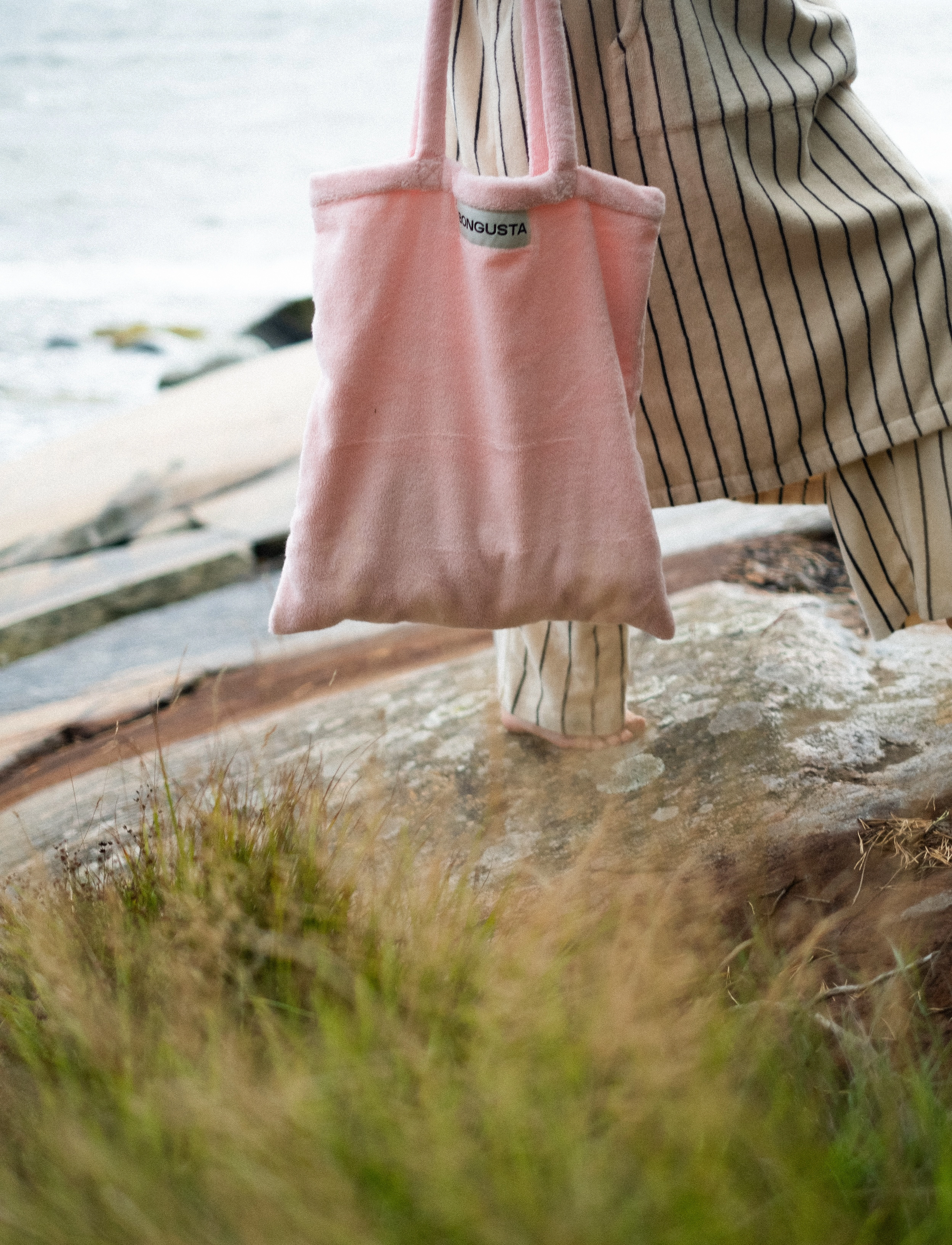 Bongusta - Naram Totebag - tote bags - blush - 3