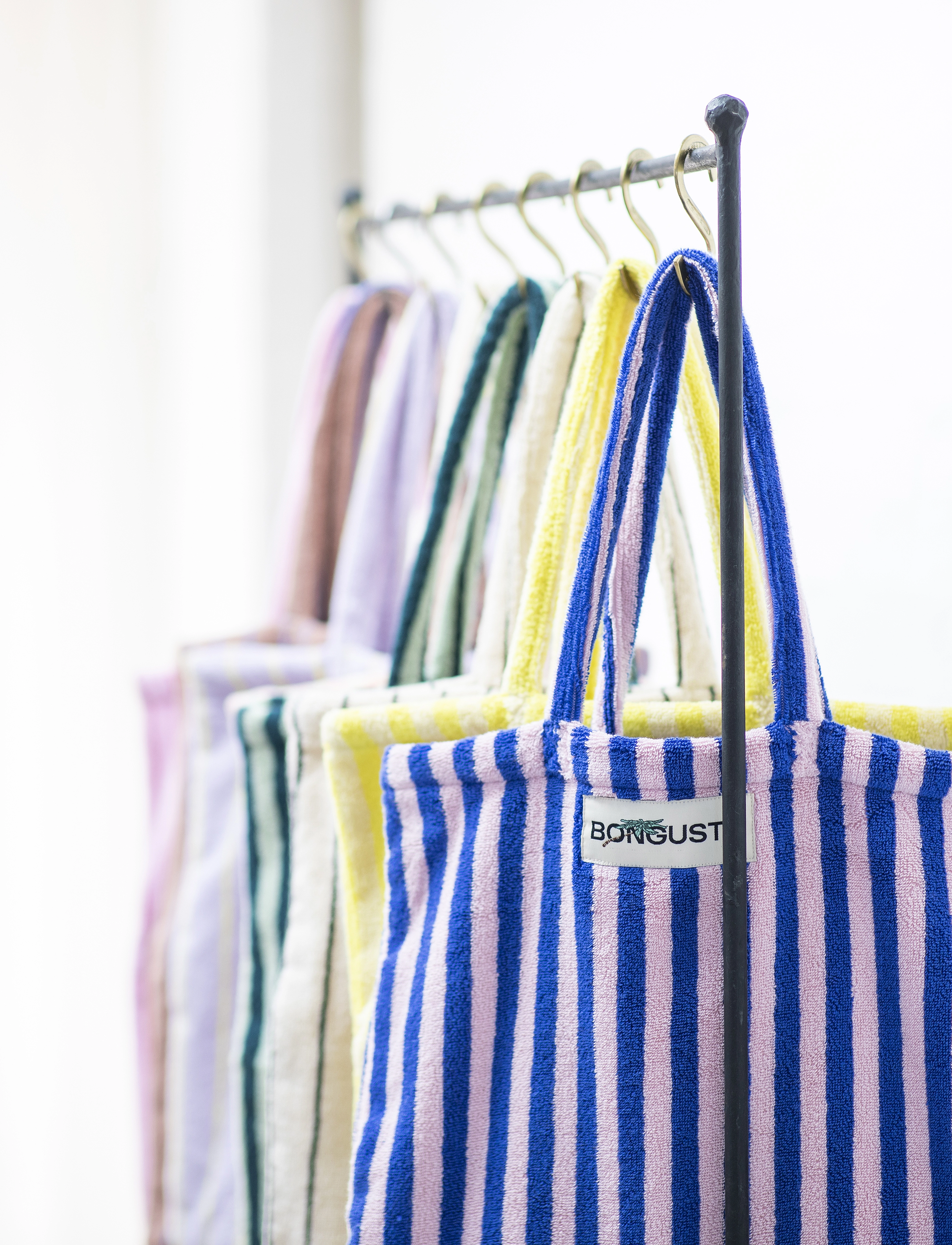 Bongusta - Naram Totebag - tote bags - dazzling blue & rose - 2