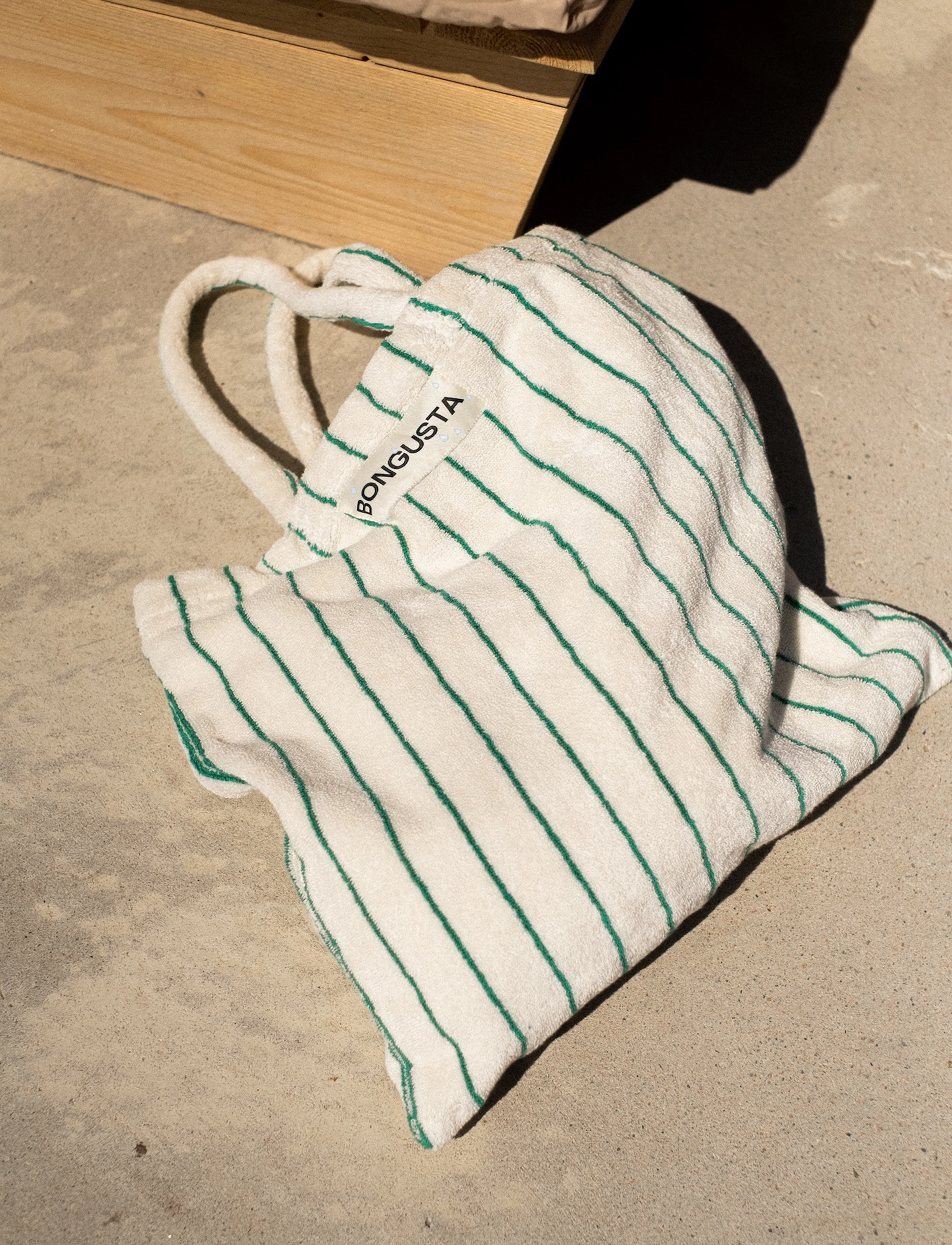 Bongusta Naram Totebag, 45X50 cm, White, Tasker > Totes, Dame