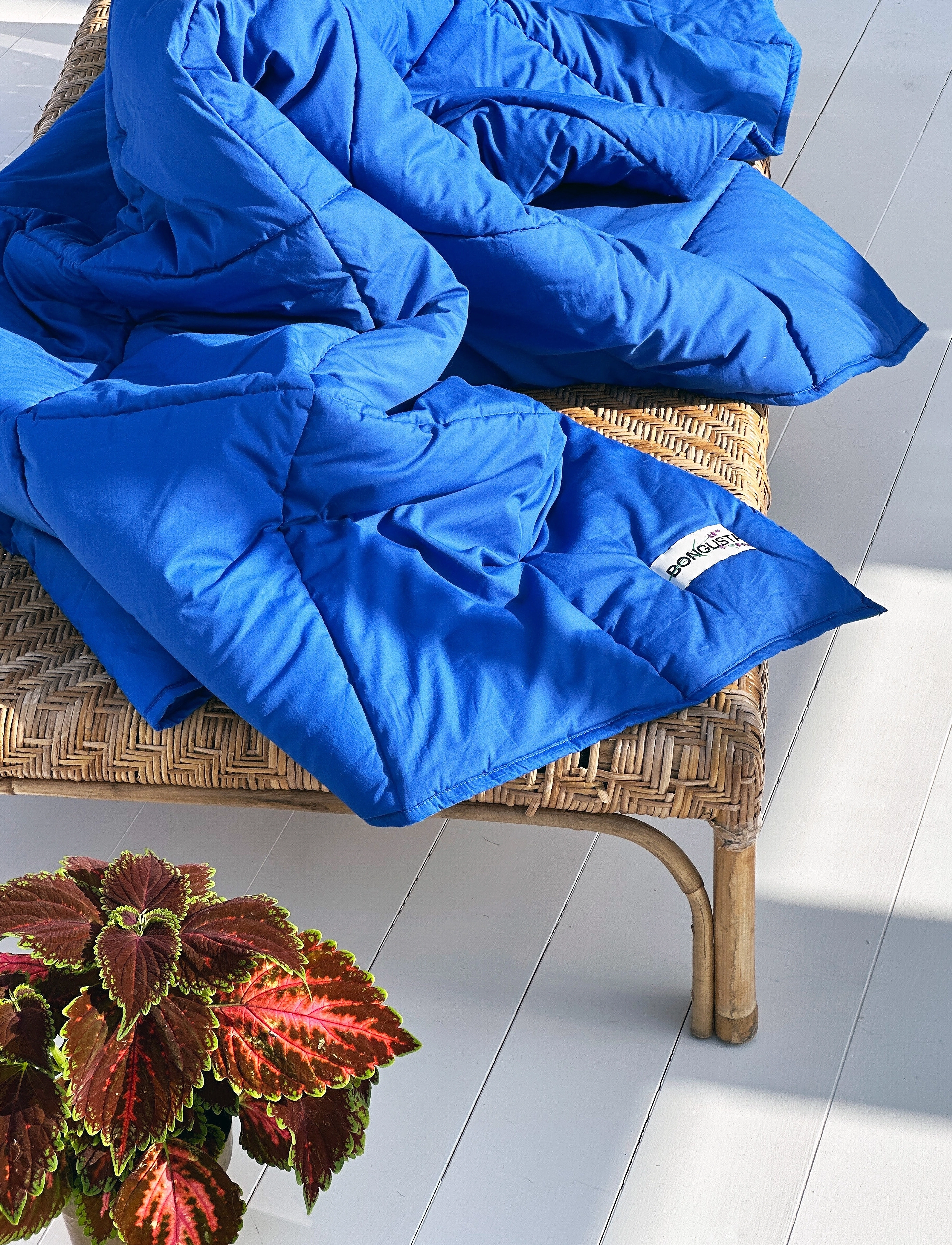 Bongusta Puffy Blanket, 150X200 cm, Cushions & Blankets, Blau - Blankets Throws, Homeware