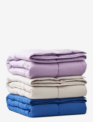 Bongusta - Puffy blanket - blankets & throws - dazzling blue - 1