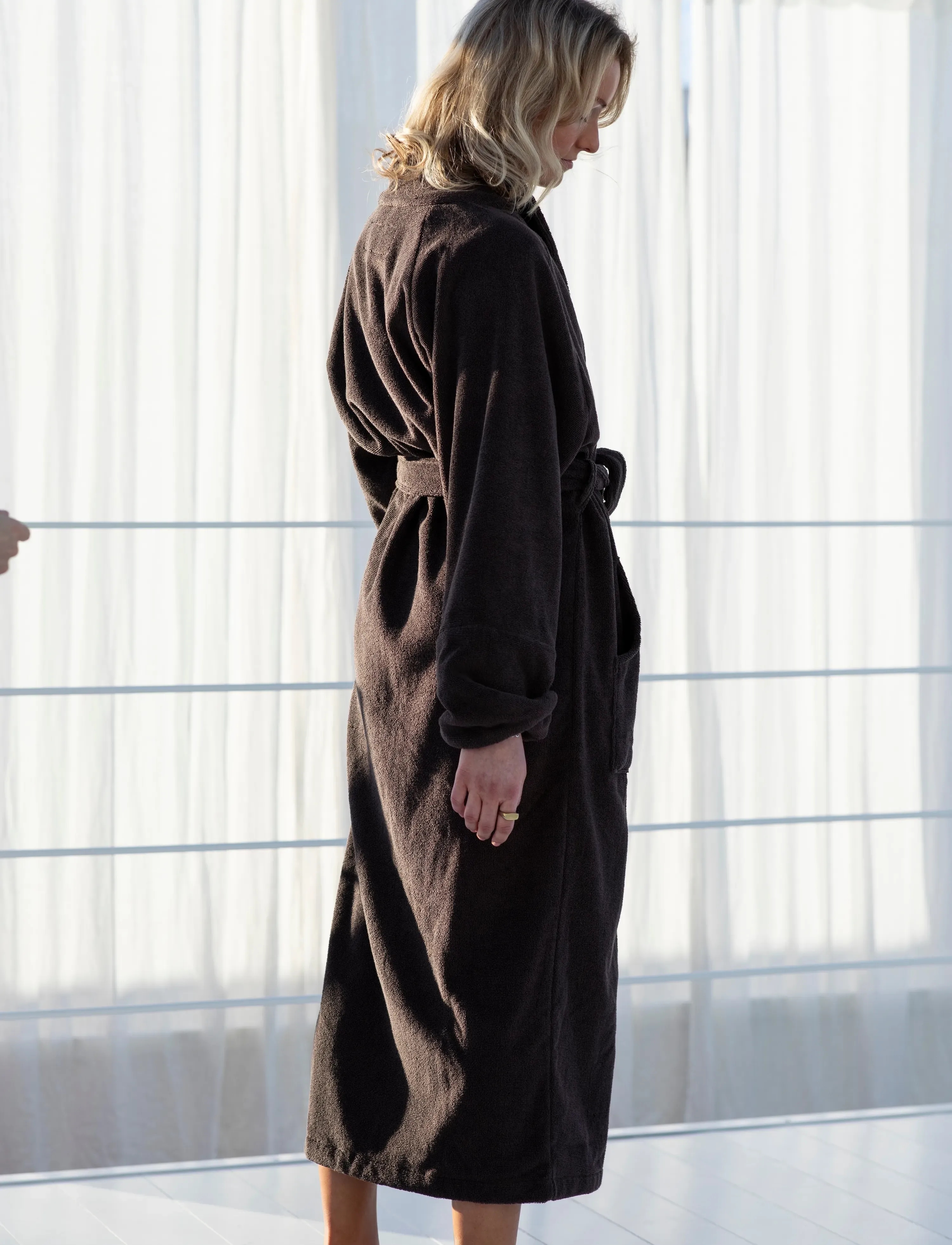 Bongusta - Naram Bathrobe - køb efter pris - coffee - 2