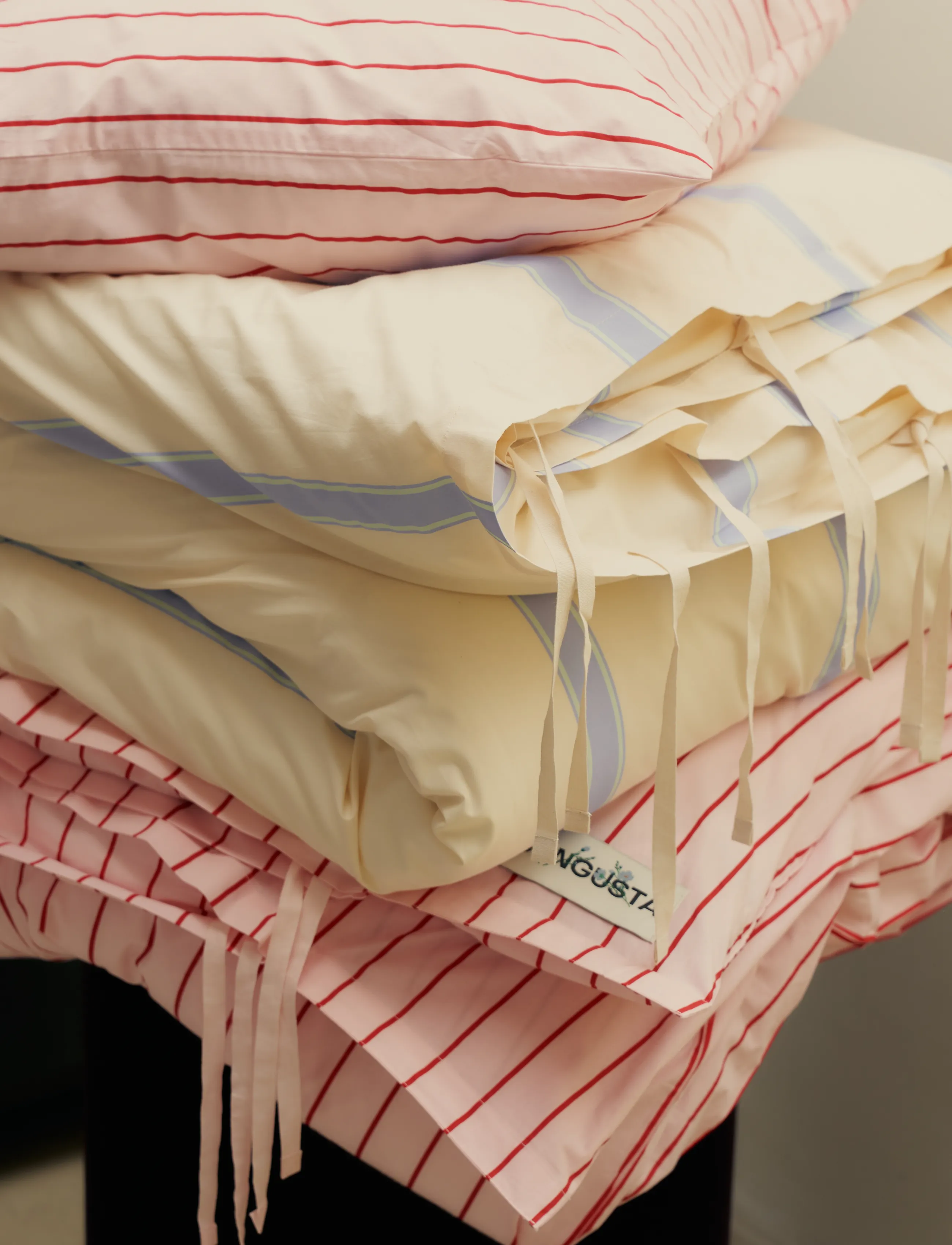 Bongusta - Percale Bed Linen Set - baby pink & ski patrol - 4