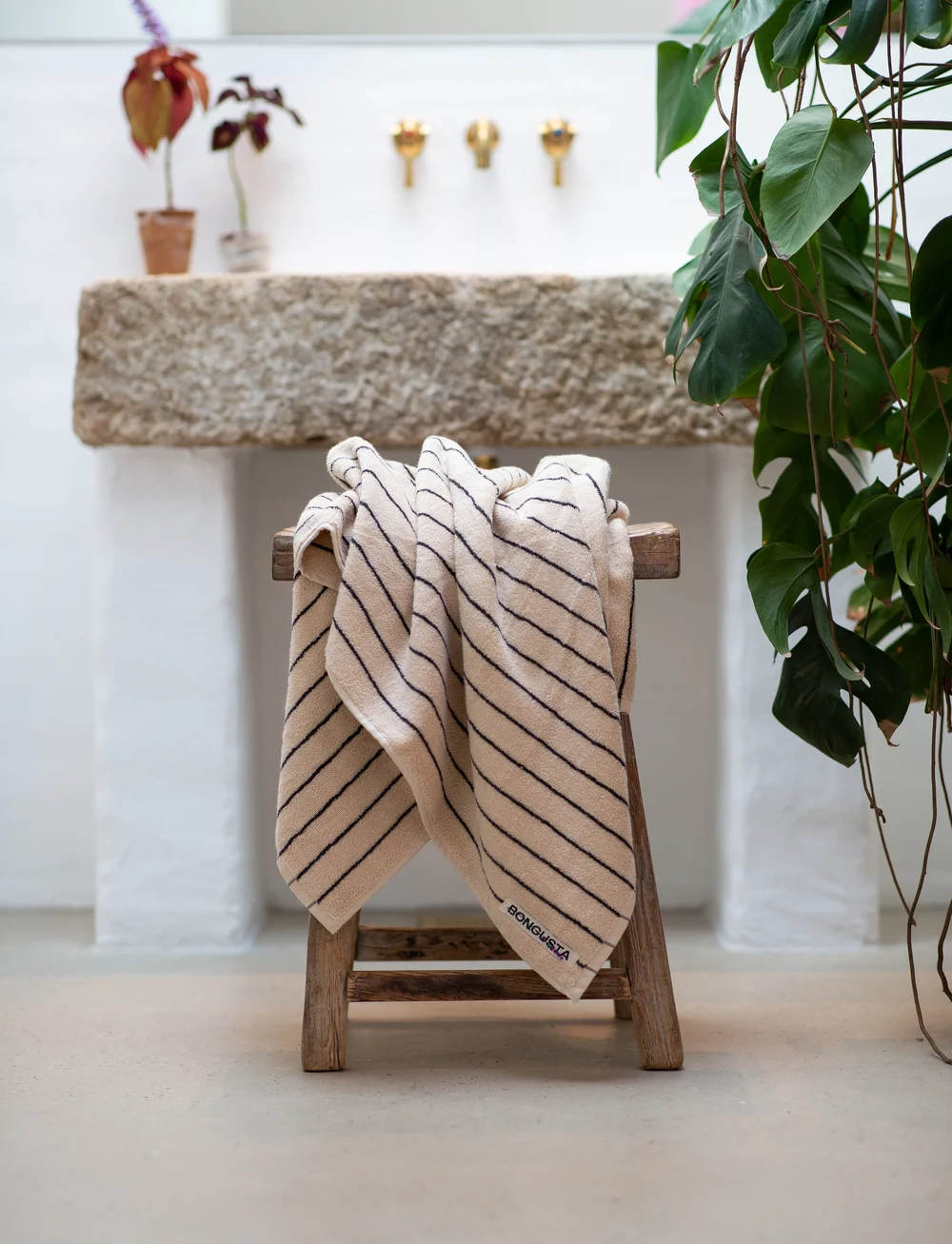 Bongusta - Naram Bath Towel - badetücher - creme & ink - 1