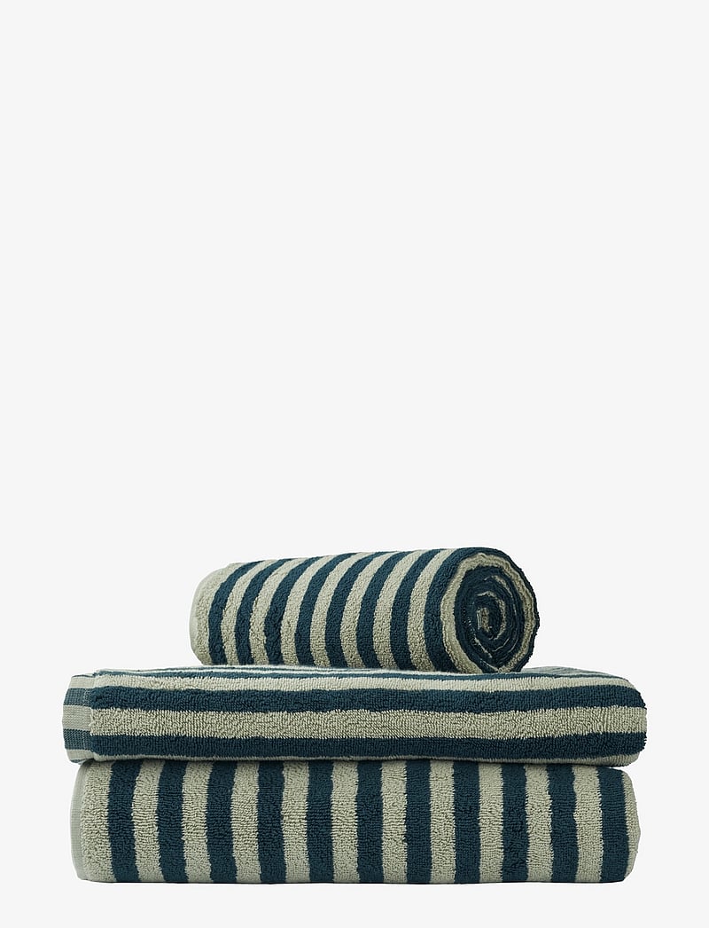 Bongusta - Naram Bath Towel - badetücher - sea foam and deep teal - 0
