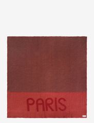 Paris bed cover