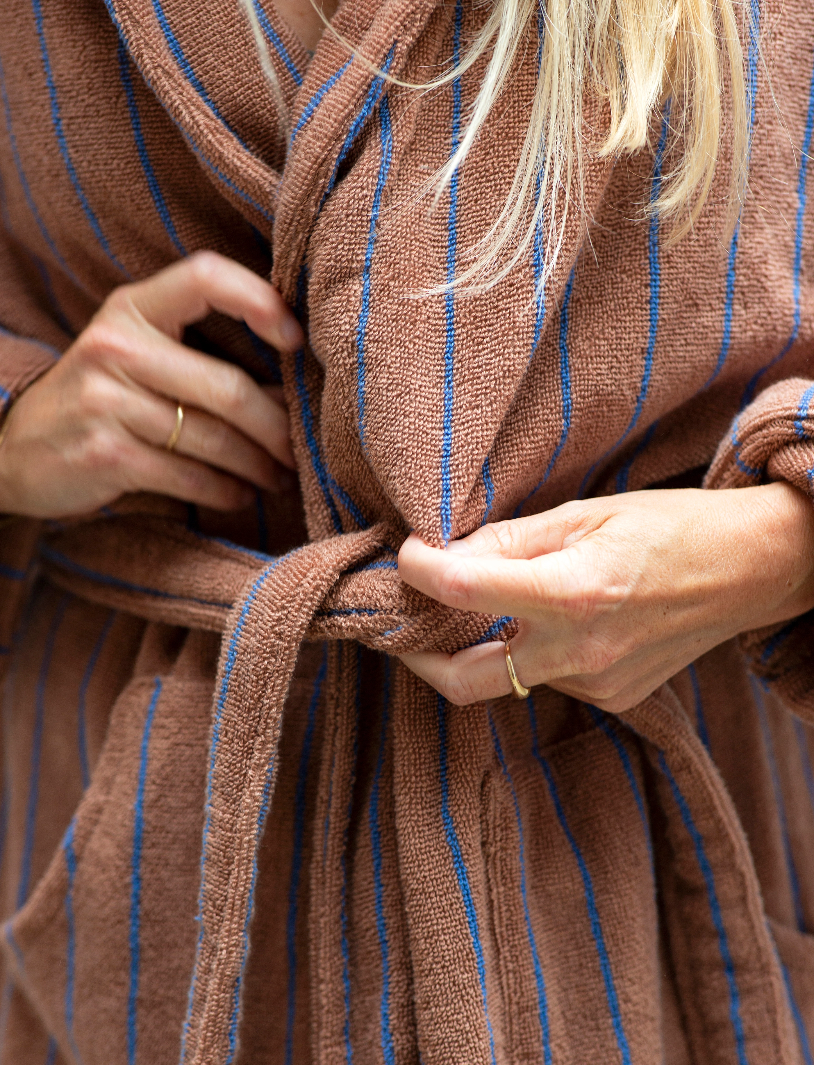 Bongusta - Naram Bathrobe - camel & ultramarine - vardagsstil - camel & ultramarine - 3