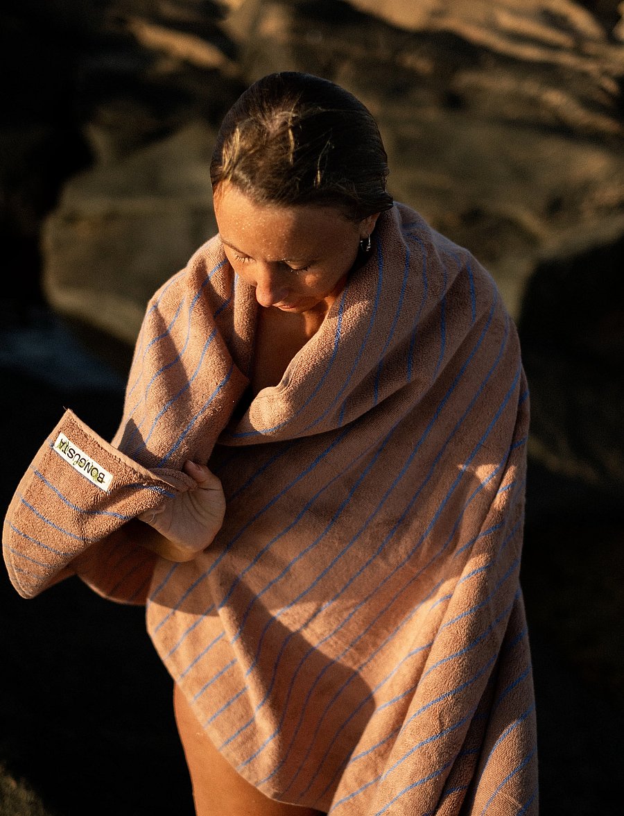 Bongusta - Naram Bath Sheets - saunalinad - camel and ultramarine blue - 2