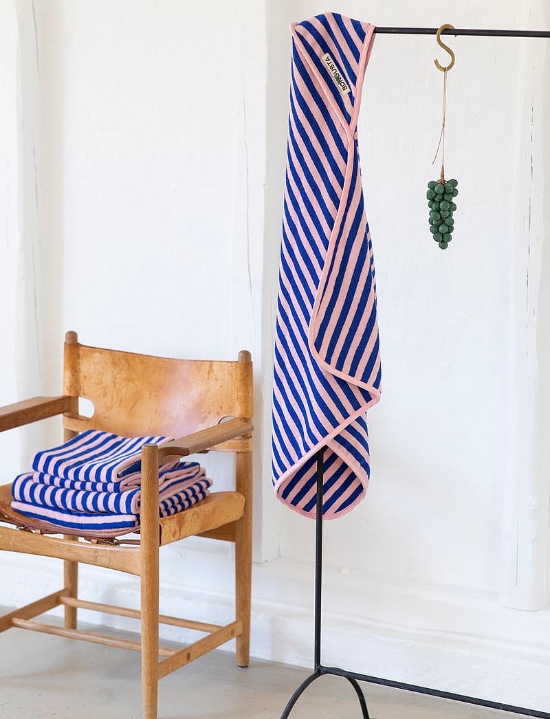 Bongusta - Naram Baby Towel - badekåber - dazzling blue & rose - 0