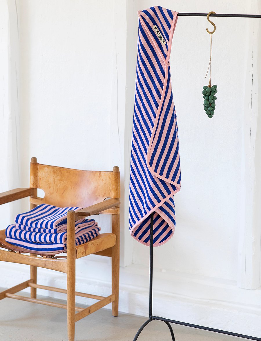 Bongusta - Naram Baby Towel - hommikumantlid - dazzling blue & rose - 0
