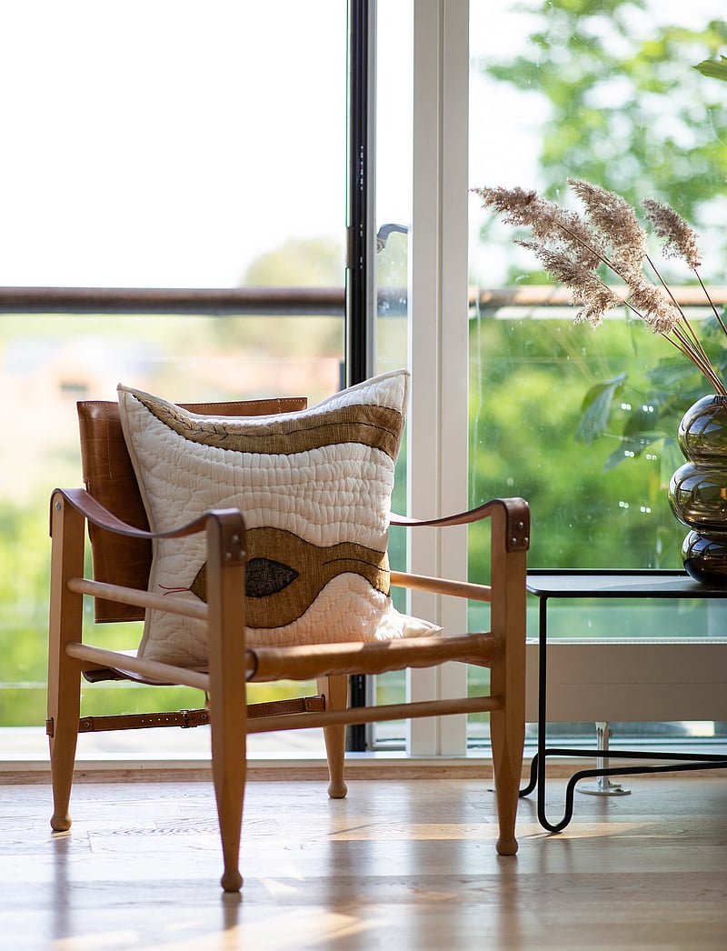 Bongusta - Snake Pillow - amber - amber - 3