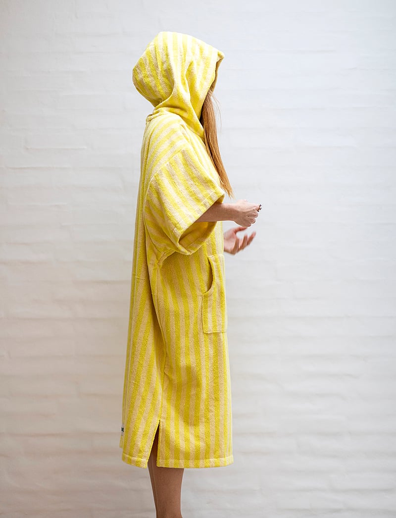 Bongusta - Naram Poncho - pristine & neon yellow - alltags-style - pristine & neon yellow - 2