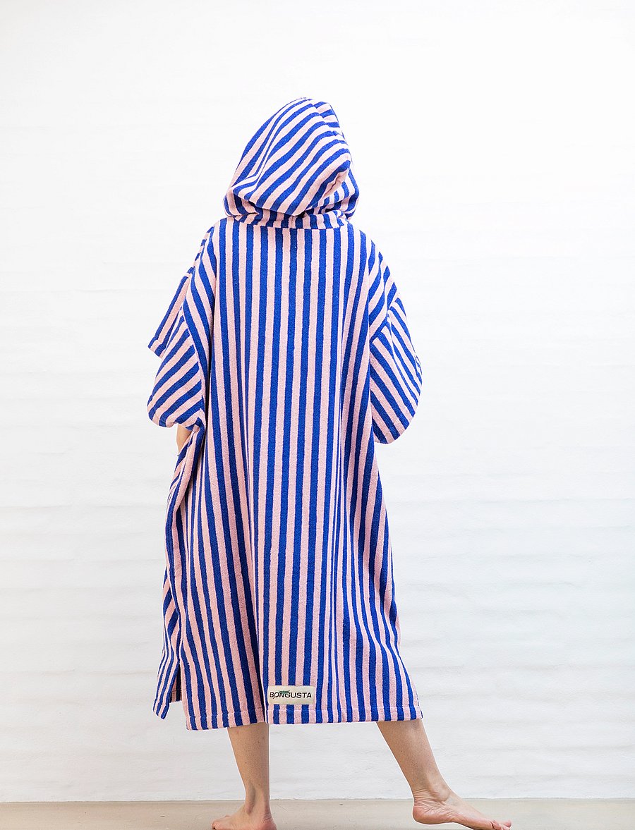 Bongusta - Naram poncho - alltags-style - dazzling blue & rose - 2