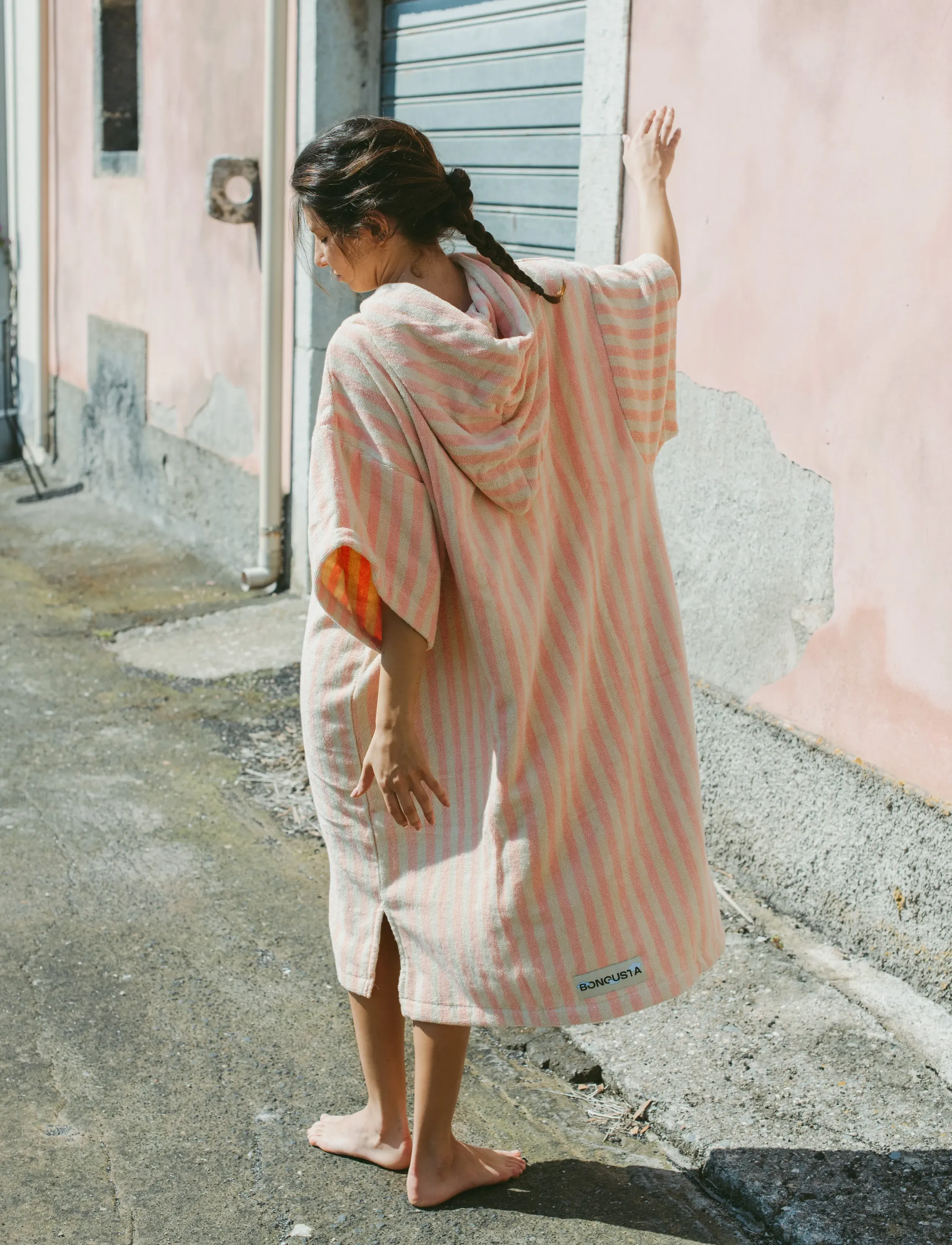 Bongusta - Naram Poncho - vardagsstil - tropical & creme - 2