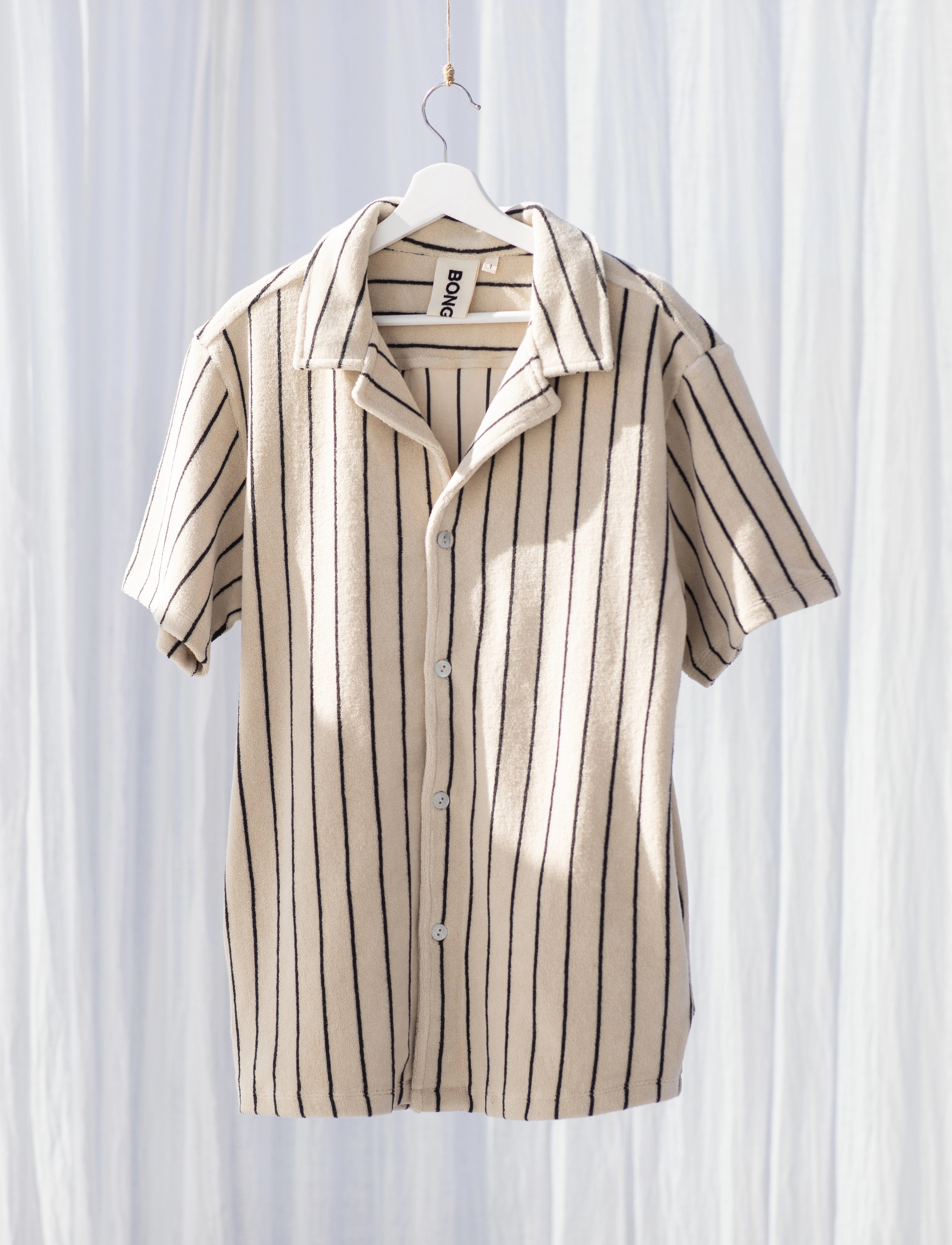 Bongusta - Naram Shirt - kortærmede skjorter - creme & ink - 2
