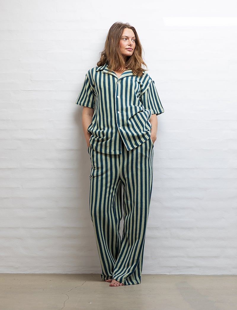 Bongusta - Naram Shirt - kortärmade skjortor - sea foam & deep teal - 3