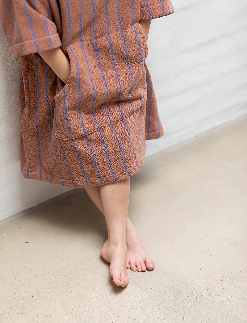 Bongusta - Naram Kids Poncho - badponcho - camel & ultramarine - 2