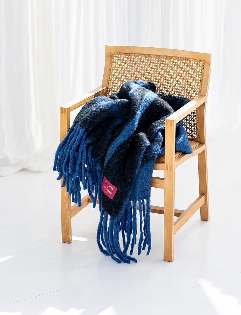 Bongusta - Weekend Plaid - textilien für den außenbereich - raven & dazzling blue - 3