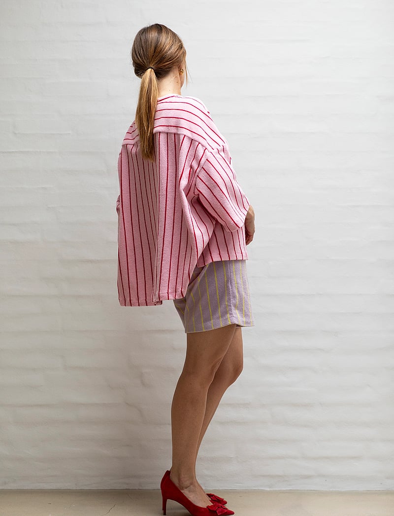Bongusta - Naram Oversized Shirt - overshirts - baby pink & ski patrol - 2