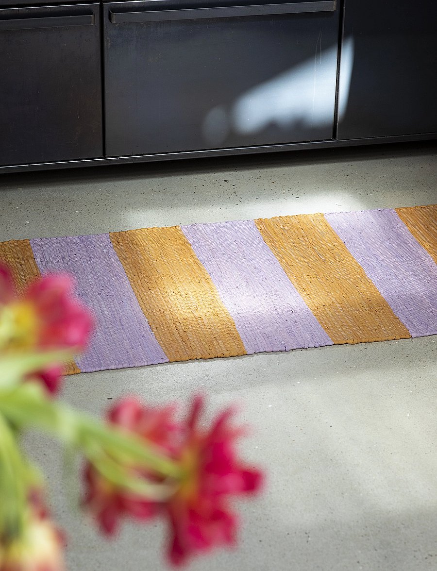 Bongusta - Chindi Rug 60 x 200 cm - ristkülikukujulised vaibad - lilac & golden - 0