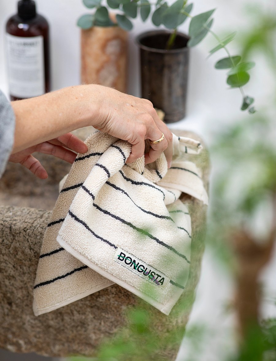 Bongusta - Naram Guest Towels - külaliste käterätikud - creme & ink - 2