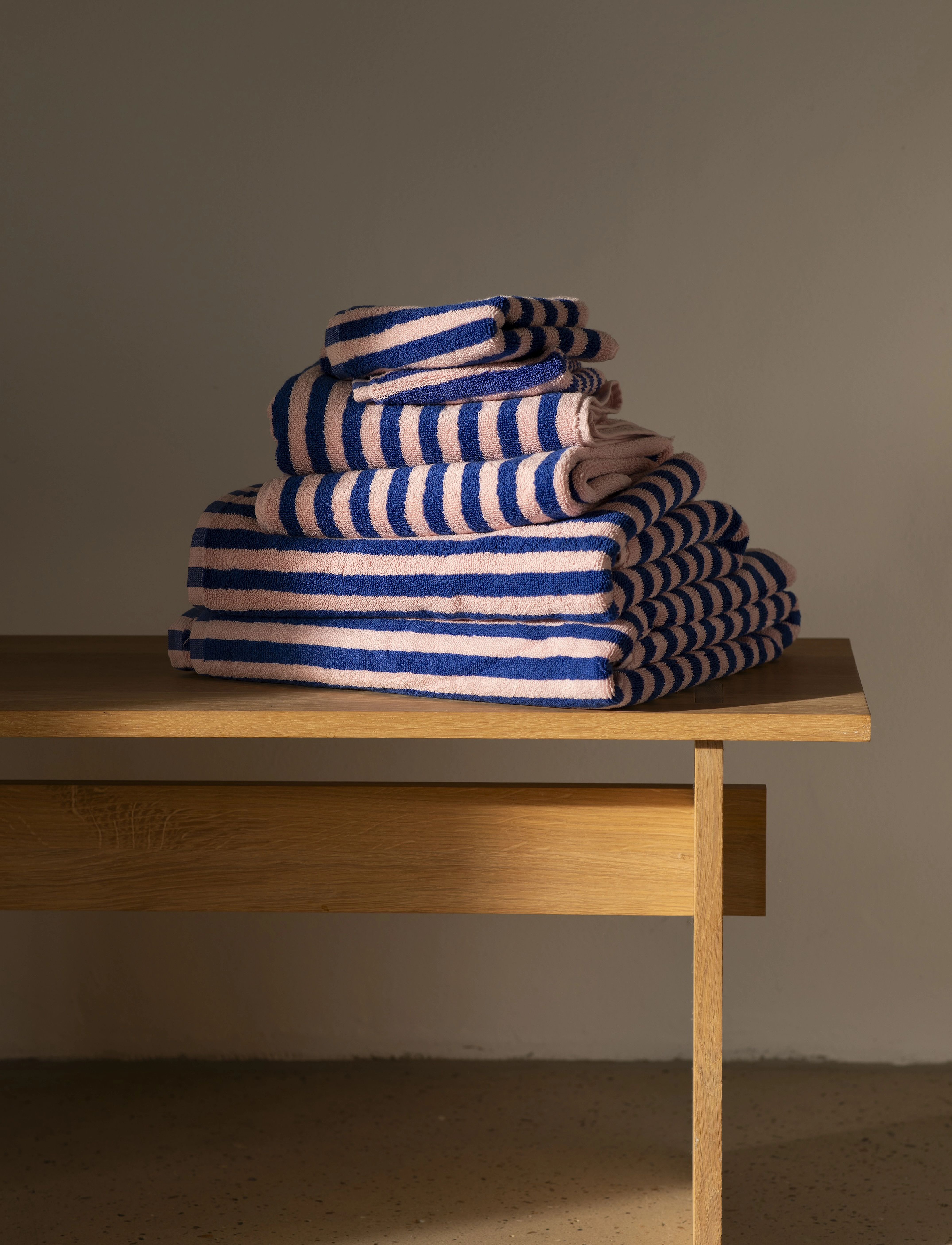 Bongusta - Naram Guest Towels - guest towels - dazzling blue & rose - 4