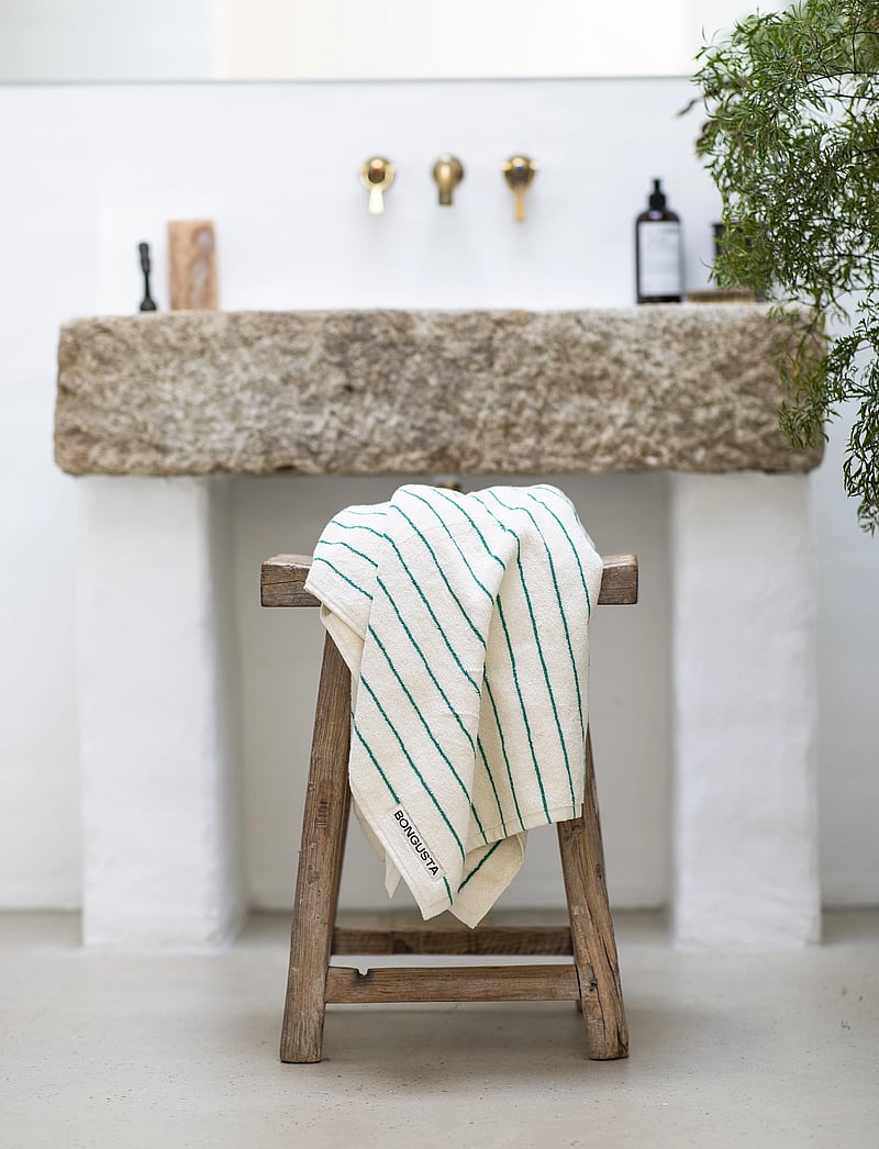 Bongusta - Naram Guest Towel - guest towels - pure white & grass - 1