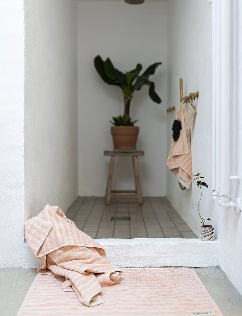 Bongusta - Naram Guest Towel - gæstehåndklæder - tropical & creme - 2