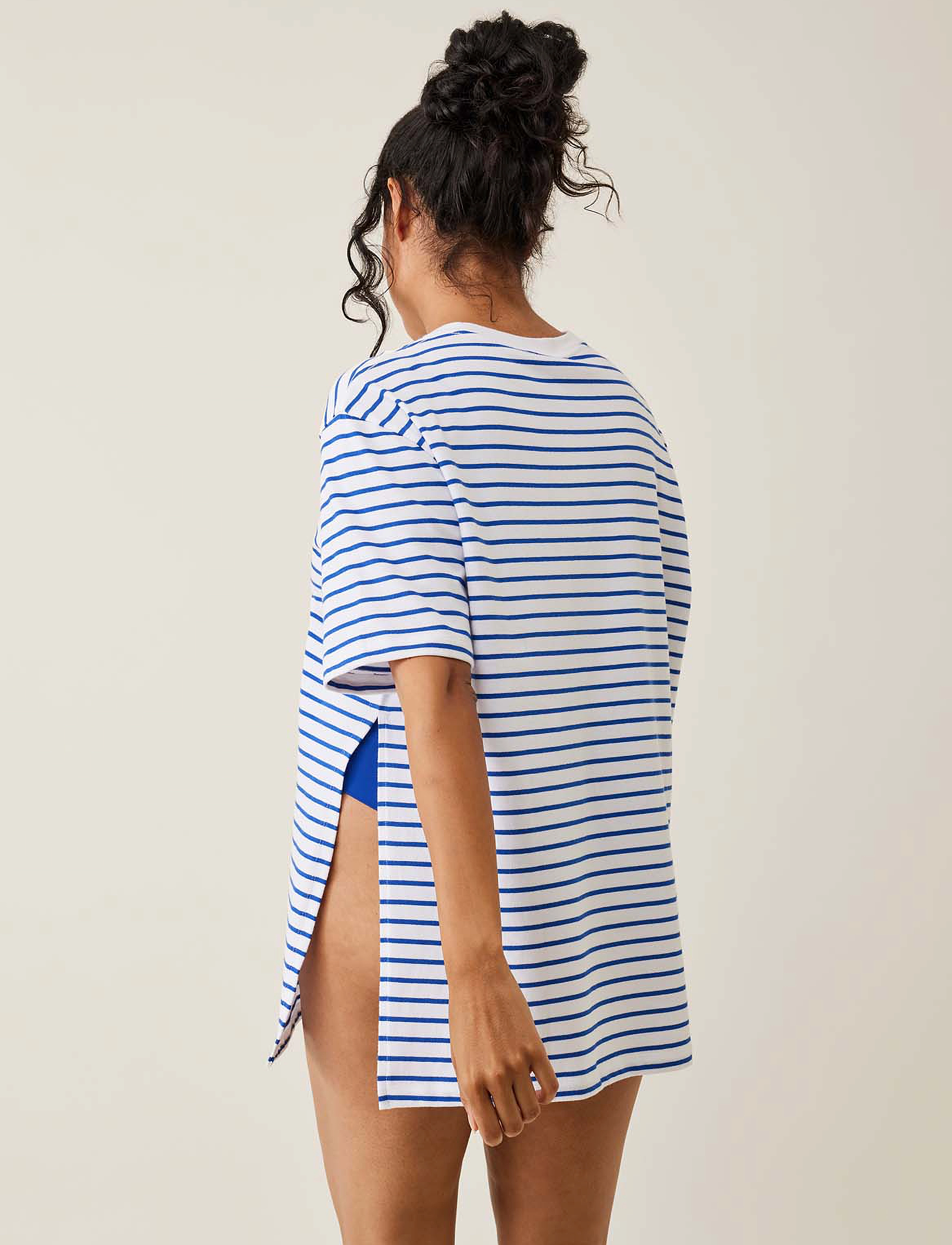 Boob - The Shirt Oversized With Slit - oberteile - stripe white/blue - 5
