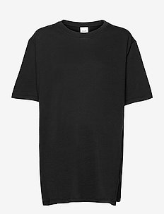 Oversized The-shirt - t-shirts - black, Boob