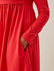 Boob - Effortless n. dress - sukienki do kolan i midi - hibiscus red - 6