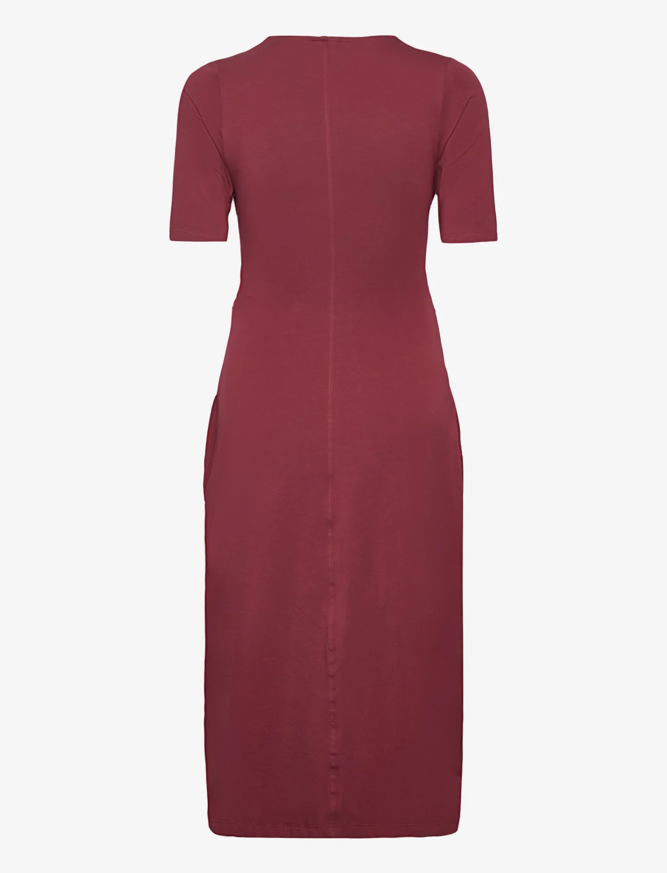 Boob - A dress mid-sleeve - midi kjoler - port red - 1