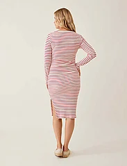 Boob - Signe midi dress - midiklänningar - stripe white/red - 3
