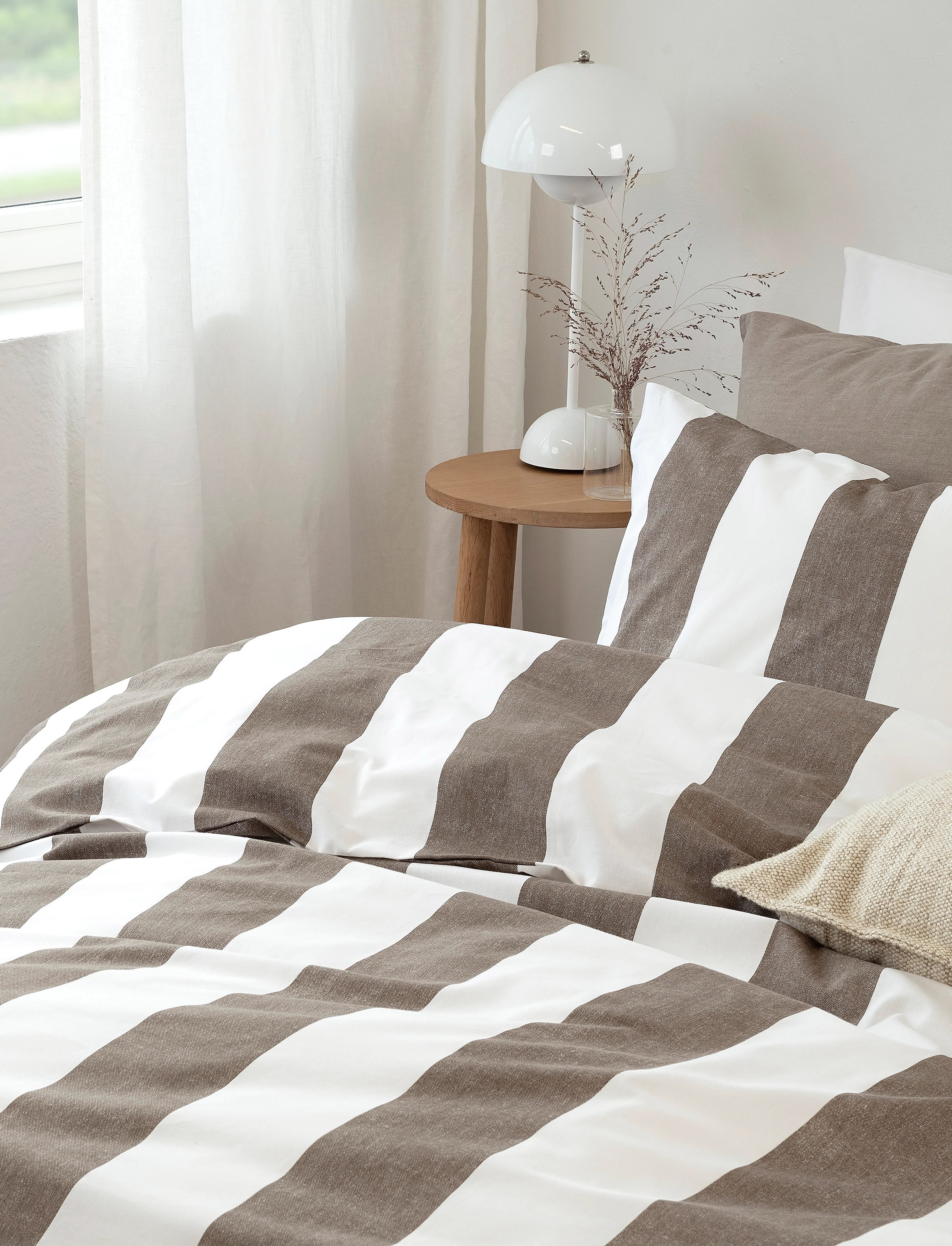 Borganäs of Sweden - Duvet cover set Block Stripe Grey - bed sets - brown - 2