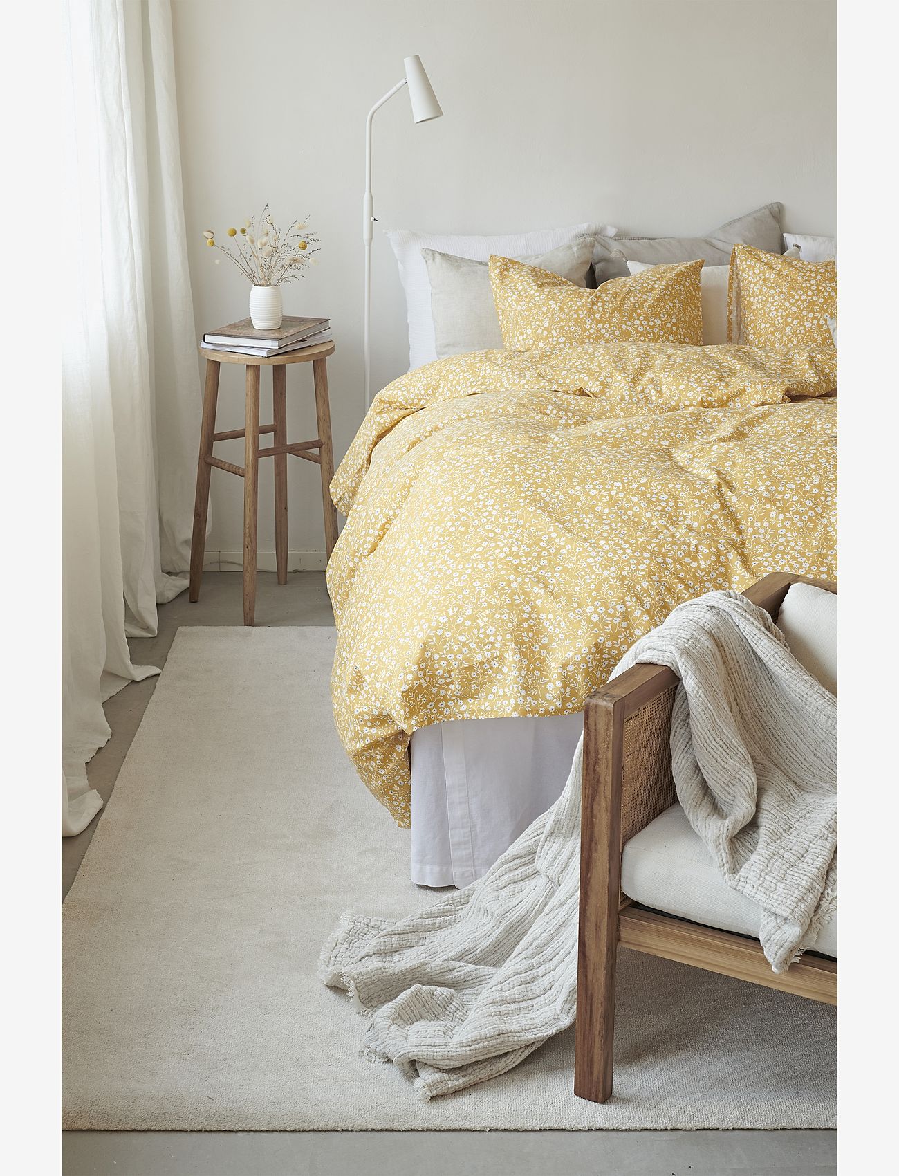 Borganäs of Sweden - Duvet cover set Hedda Yellow - bed sets - yellow - 1