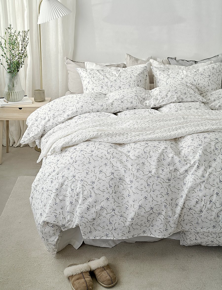 Borganäs of Sweden - Duvet cover set Vilja Yellow - bed sets - blue - 0