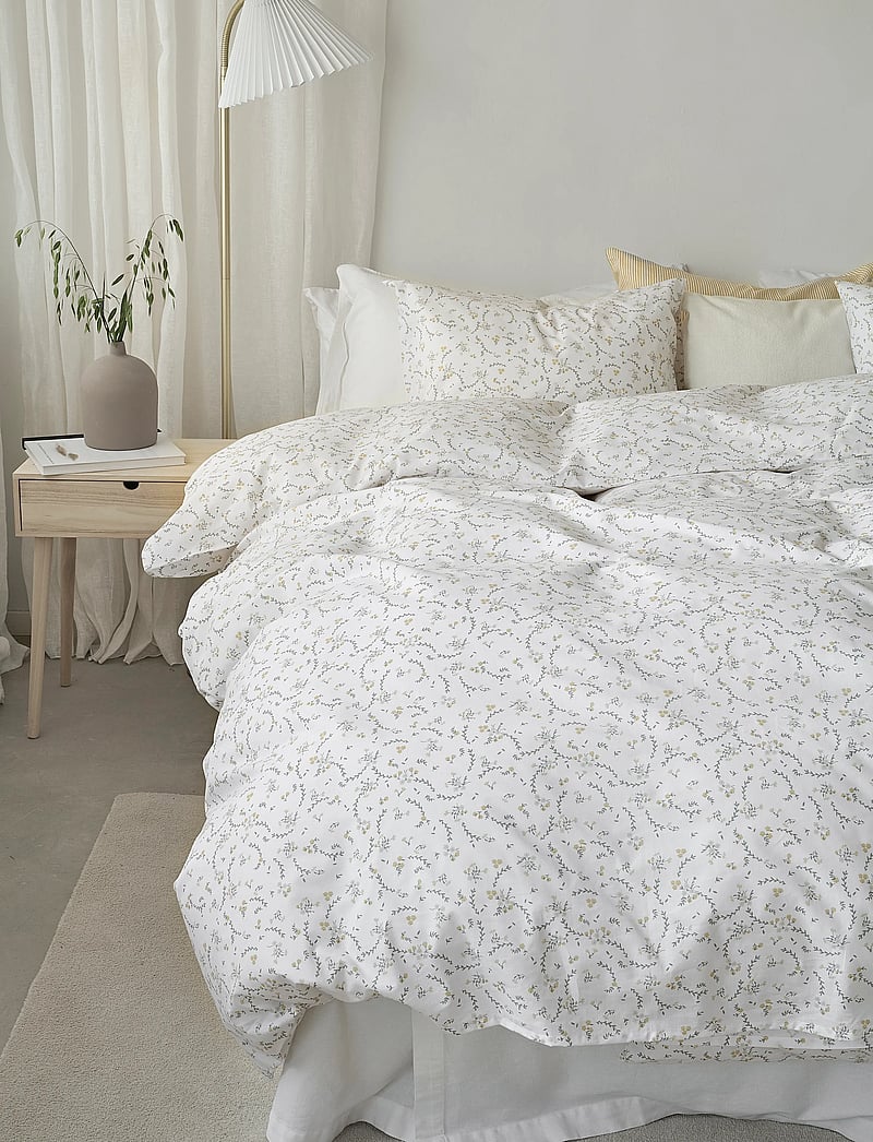 Borganäs of Sweden - Duvet cover set Vilja Blue - bedsets - yellow - 2