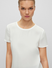 BOSS - Ilyna - short-sleeved blouses - open white - 3