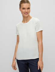 BOSS - Ilyna - short-sleeved blouses - open white - 4