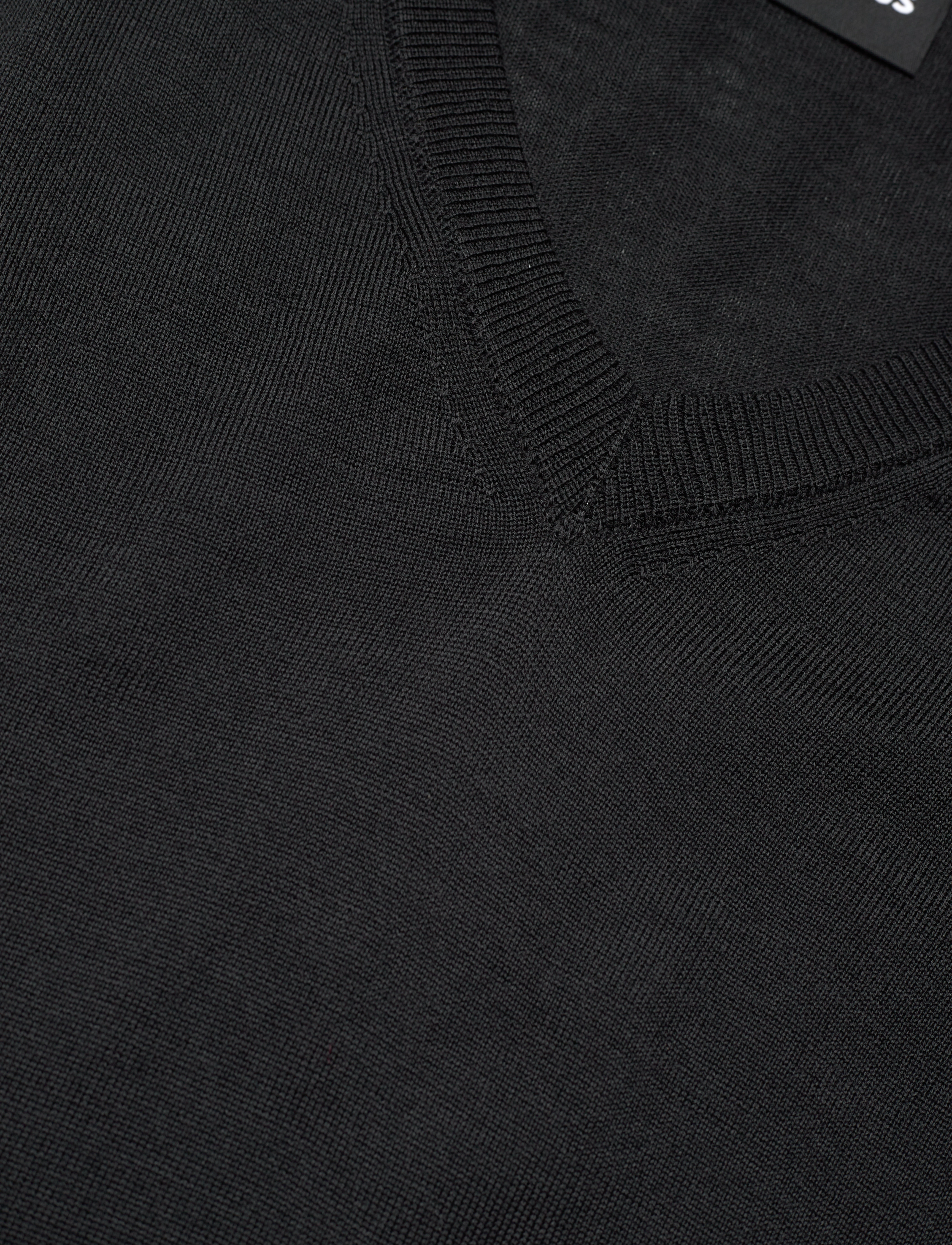 BOSS - Melba-P - v-necks - black - 5