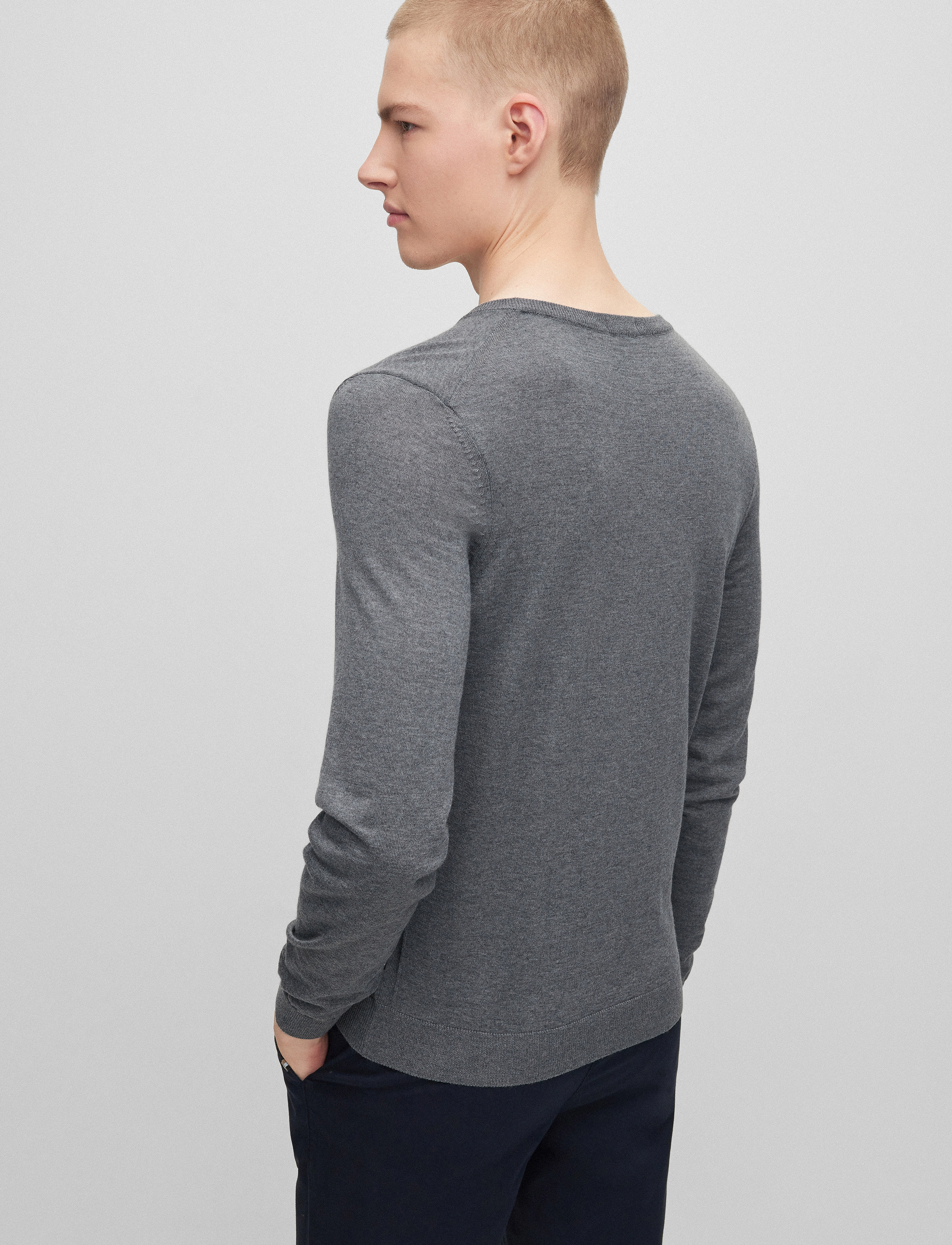 BOSS - Melba-P - v-necks - medium grey - 4