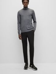 BOSS - Musso-P - megzti laisvalaikio drabužiai - medium grey - 4