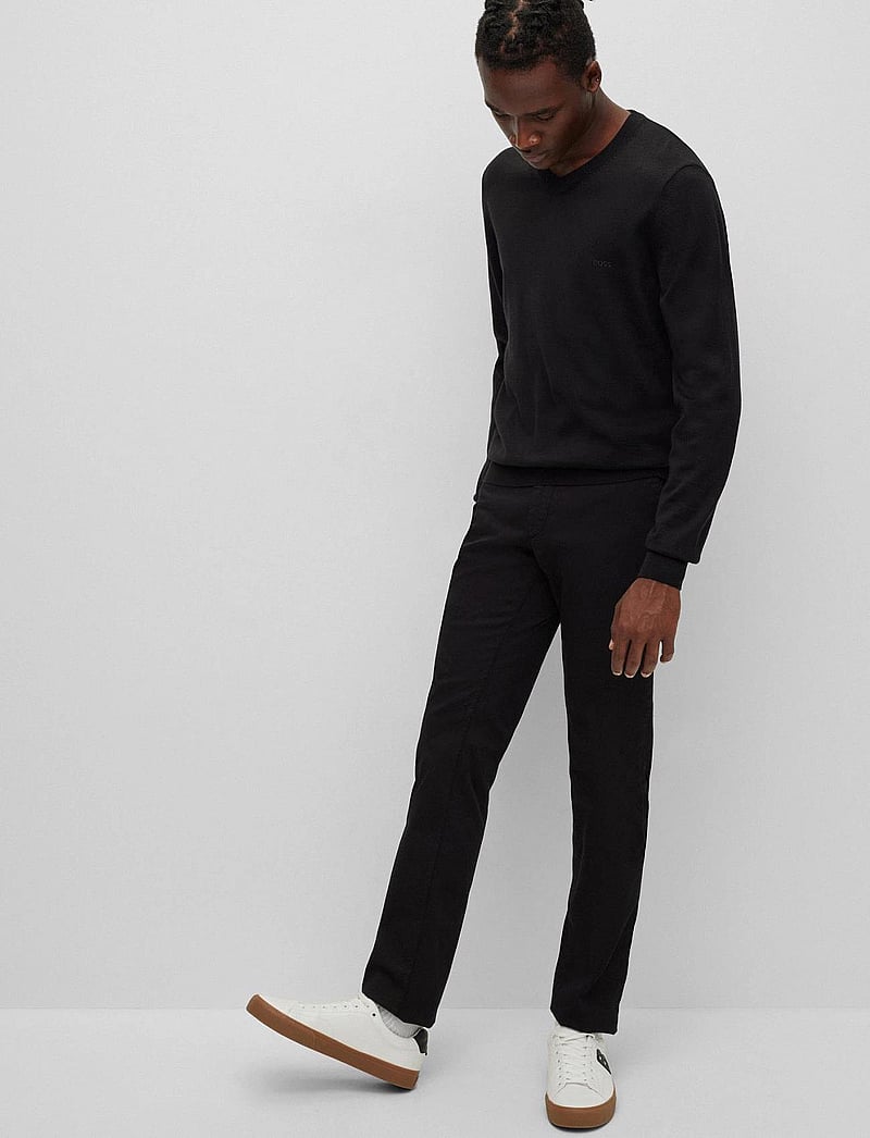 BOSS - Baram-L - v-ausschnitt - black - 0