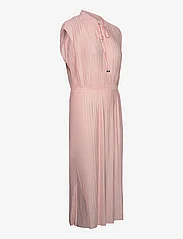 BOSS - Emals - ballīšu apģērbs par outlet cenām - bright pink - 3
