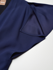 BOSS - Dawinga - odzież imprezowa w cenach outletowych - dark blue - 3