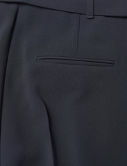 BOSS - Tapiah - bukser med lige ben - dark blue - 4